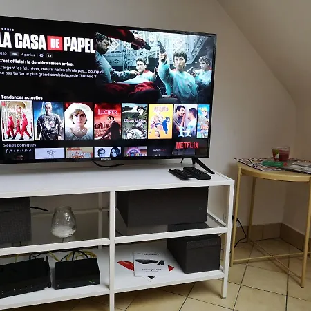 Apartment L2 - And Cosy Flat Close Paris - Wifi & Netflix Longjumeau
