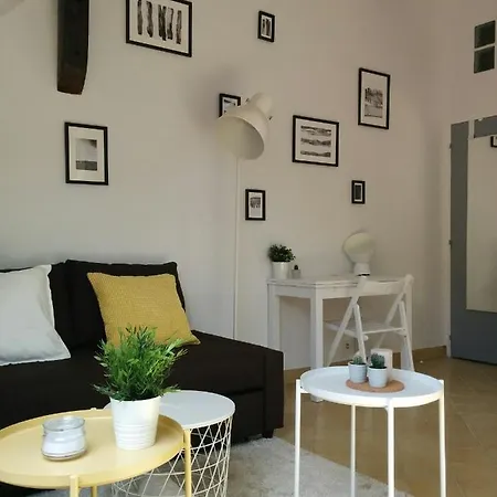 Apartment L2 - And Cosy Flat Close Paris - Wifi & Netflix *